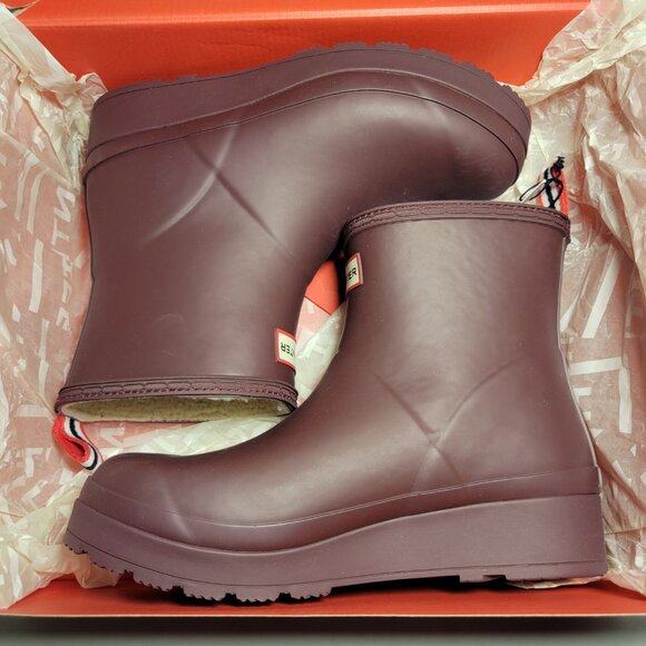 Hunter Shoes - Hunter Women's PLAY™ Insulated Vegan Shearling Short Rain Boots in Dark Red